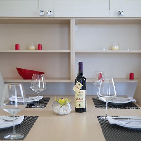 Aria Apartments Budva Eksteriør billede