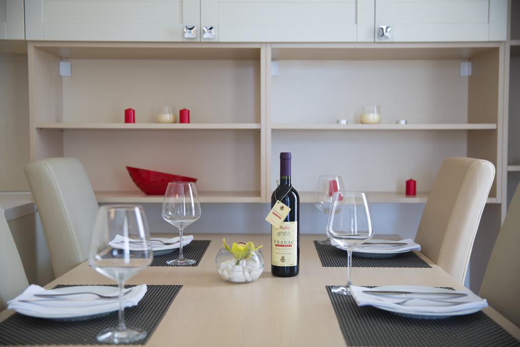 Aria Apartments Budva Eksteriør billede