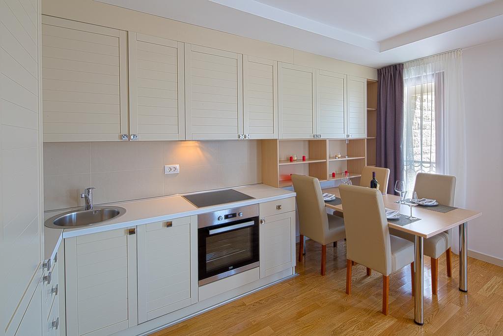 Aria Apartments Budva Eksteriør billede