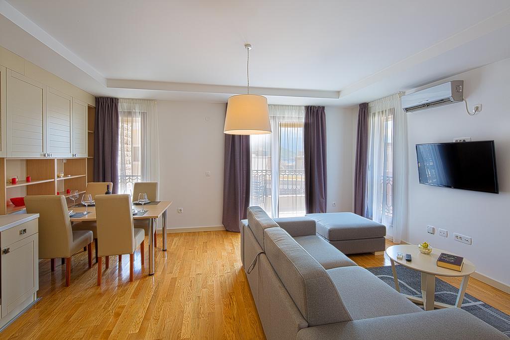 Aria Apartments Budva Eksteriør billede
