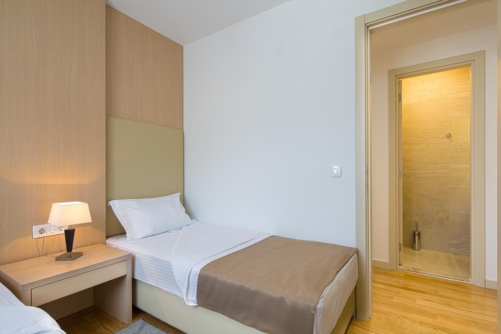 Aria Apartments Budva Eksteriør billede